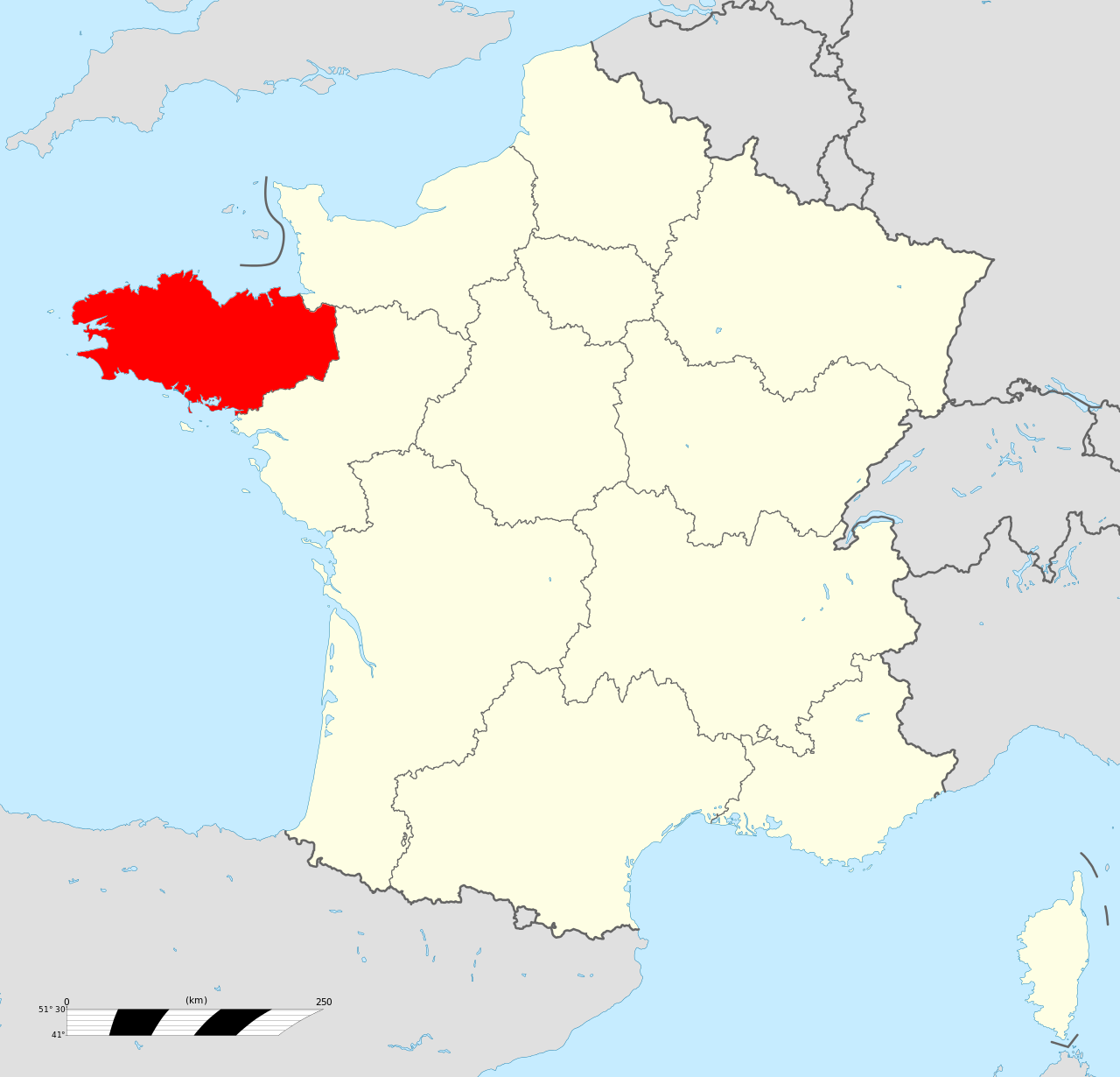 Armoured Vehicule Fort Urbex locatie in of rond de regio Bretagne (Finistère), France