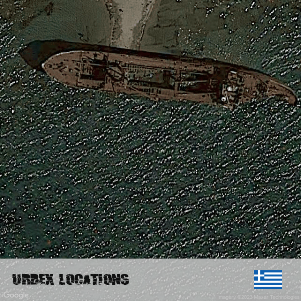 Wreck In Blue Sea Urbex GPS coördinaten